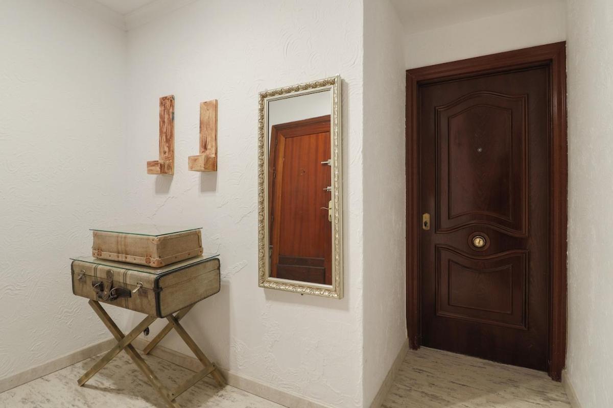 C34 - One Bedroom Apartment Next To Alcazaba Malaga Exterior photo